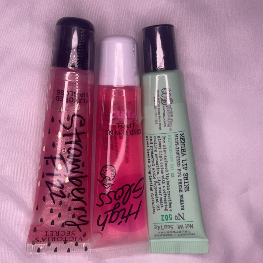 NWT Victoria’s Secret lipgloss